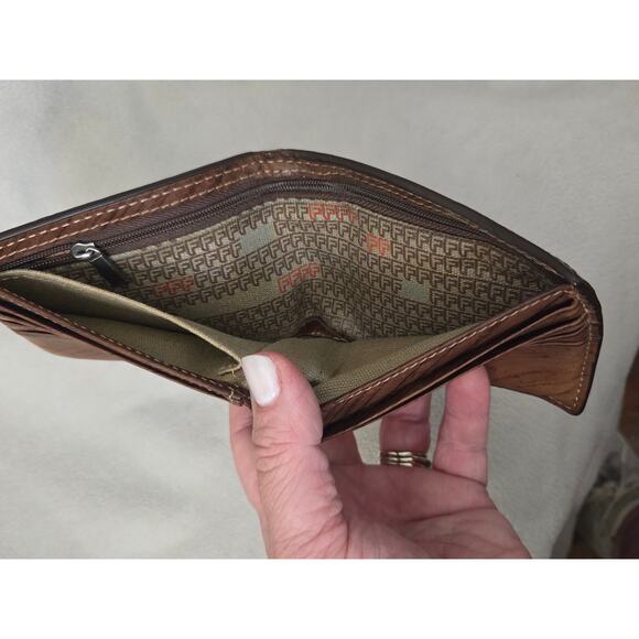 Vtg Fossil Distressed Brown Leather Fold Wallet Tan Stitching Mens - Picture 6 of 9